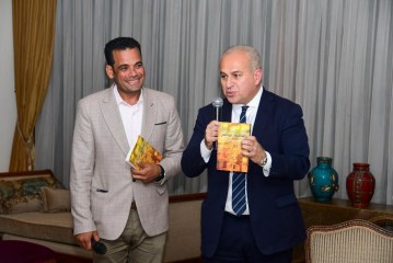 المغرب بعيون مصرية  محمد حميدة يكتب: مداد النيل على رمال العيون… رحلة الروح والصورة