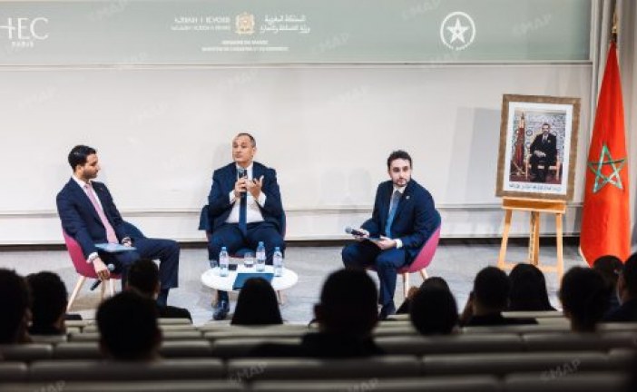صناعة ..المغرب، تحت قيادة جلالة الملك، يعزز تموقعه ضمن سلاسل القيمة العالمية (السيد مزور)